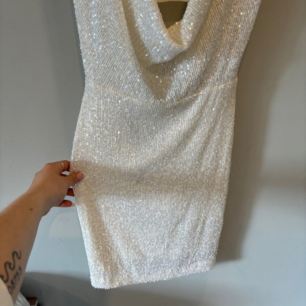 Nookie Pandora Plunge Sequin Mini Dress in White - Picture 5 of 10